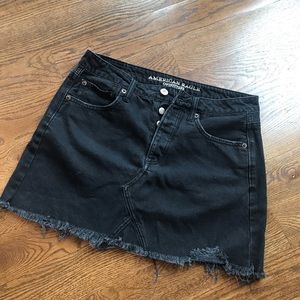 American Eagle black jean skirt